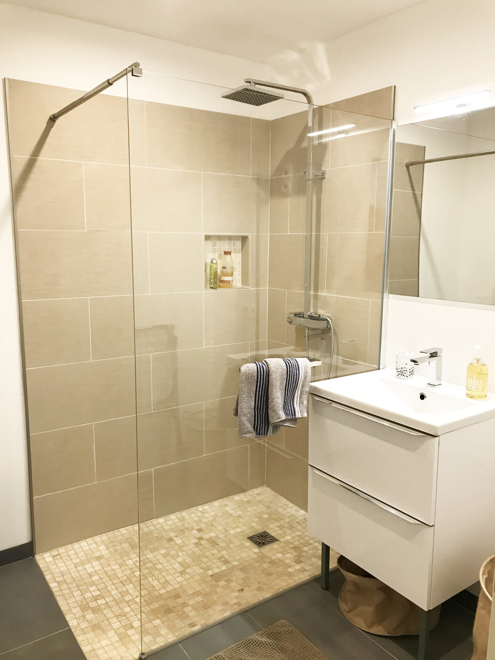 confiez la rénovation de votre salle de bain à bagneux à des experts compétents. modernisation, conseils personnalisés et devis gratuit pour une salle de bain sur-mesure.
