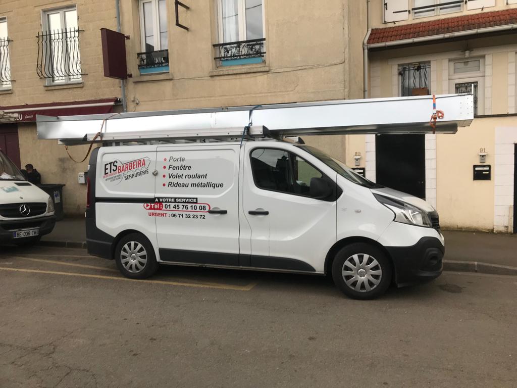 besoin d'un serrurier en urgence à arcueil ? intervention rapide 24h/24 et 7j/7 pour tout dépannage, ouverture de porte ou changement de serrure. service fiable et professionnel.