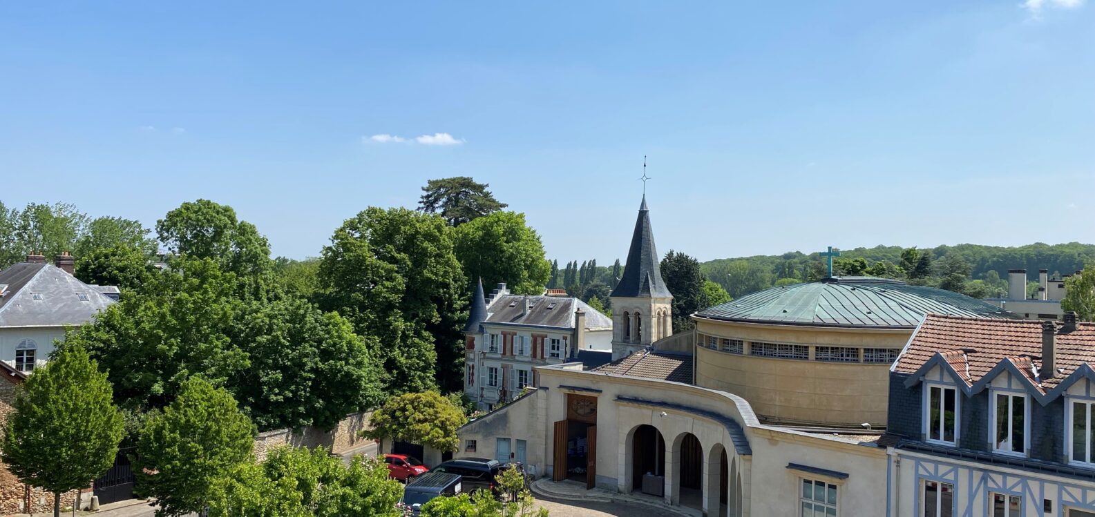 besoin d’un électricien à vaucresson ? notre service électrique intervient rapidement pour tous vos travaux d’installation, dépannage et rénovation électrique. devis gratuit et intervention professionnelle.
