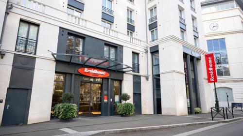découvrez trésors robinetterie à puteaux : un large choix de robinets, accessoires et solutions sur-mesure pour votre salle de bain et cuisine. qualité, conseils et proximité.