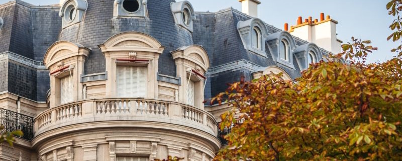 découvrez tout ce qu'il faut savoir sur le coût de rénovation : estimation des prix, facteurs influençant le budget et conseils pour maîtriser vos dépenses lors de vos travaux.
