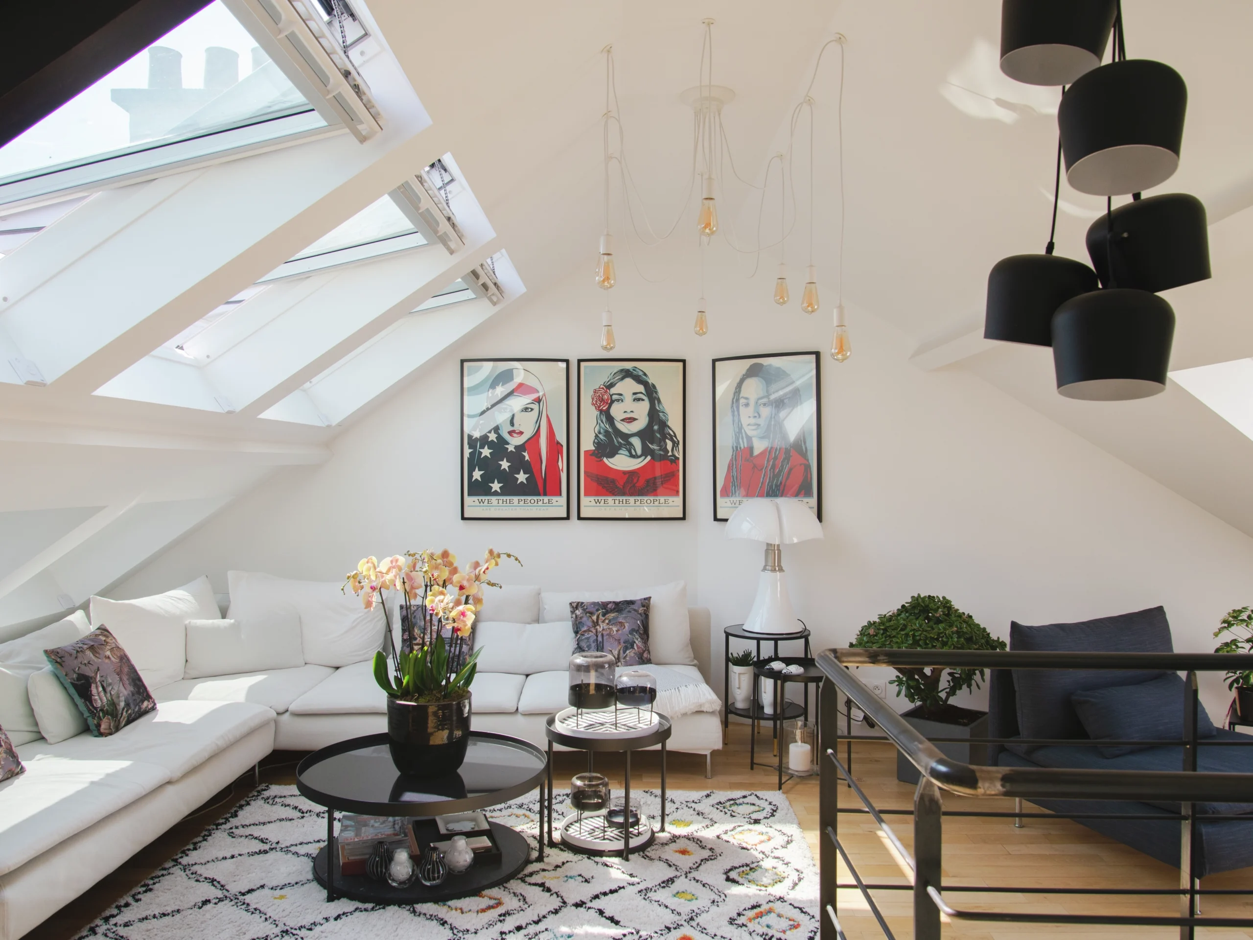 découvrez comment estimer le coût de rénovation d'une maison : facteurs à considérer, exemples de prix au m², conseils pour bien budgéter vos travaux et réussir votre projet de rénovation.