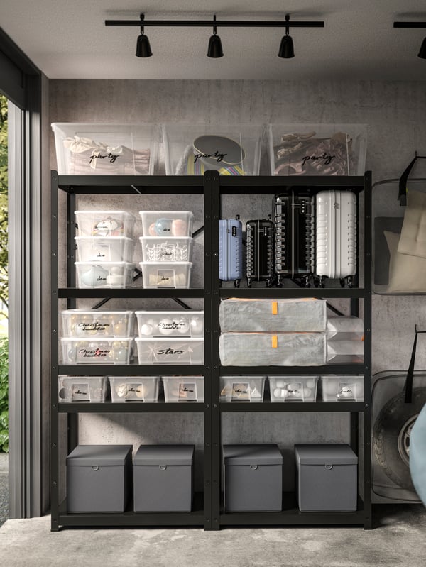 découvrez des astuces pratiques et efficaces pour optimiser l’espace de votre garage et maximiser son rangement.