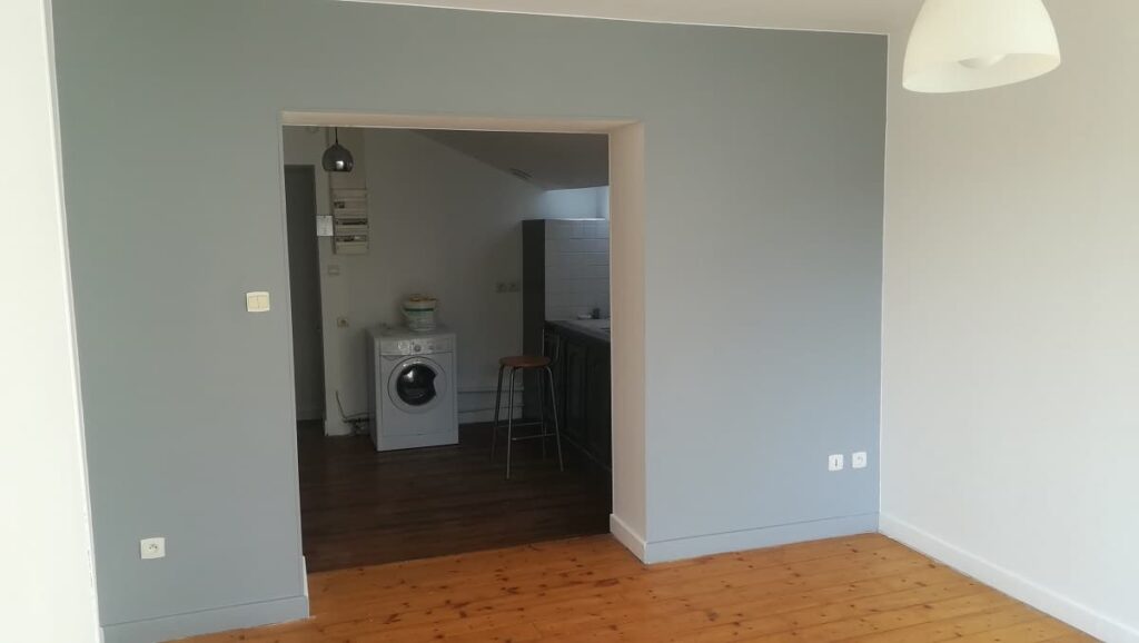 découvrez nos conseils et astuces pour la peinture d'appartement, afin de transformer votre intérieur avec style et facilité.