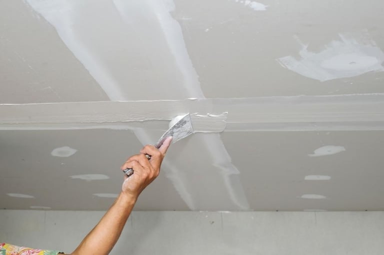 découvrez un service de peinture intérieure expert pour sublimer votre maison ou votre bureau. profitez de finitions soignées, de conseils personnalisés et d’un accompagnement professionnel pour tous vos projets de décoration.