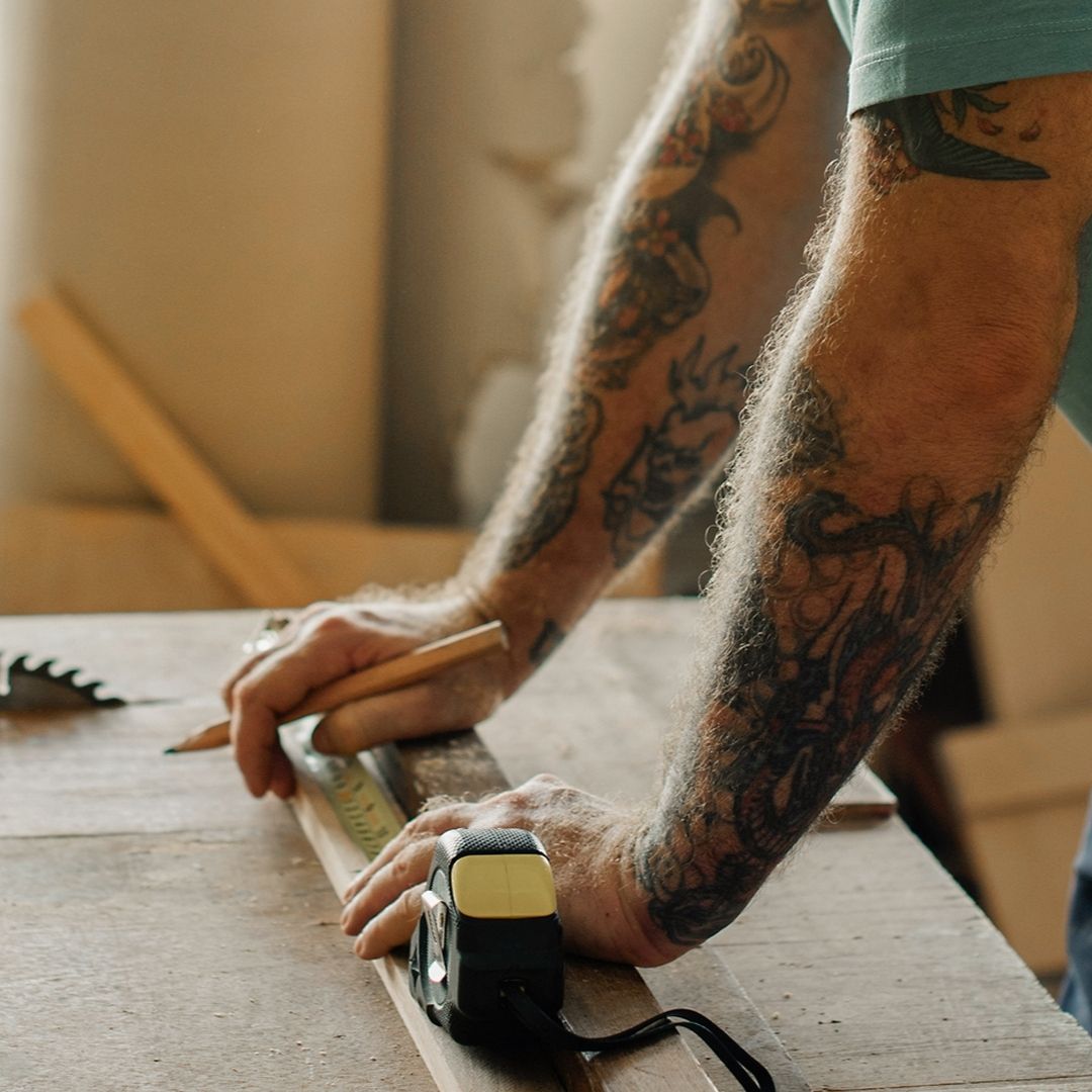 estimez facilement le budget de votre projet de rénovation avec notre guide complet des prix. obtenez des conseils pour planifier vos dépenses et réaliser vos travaux en toute sérénité.