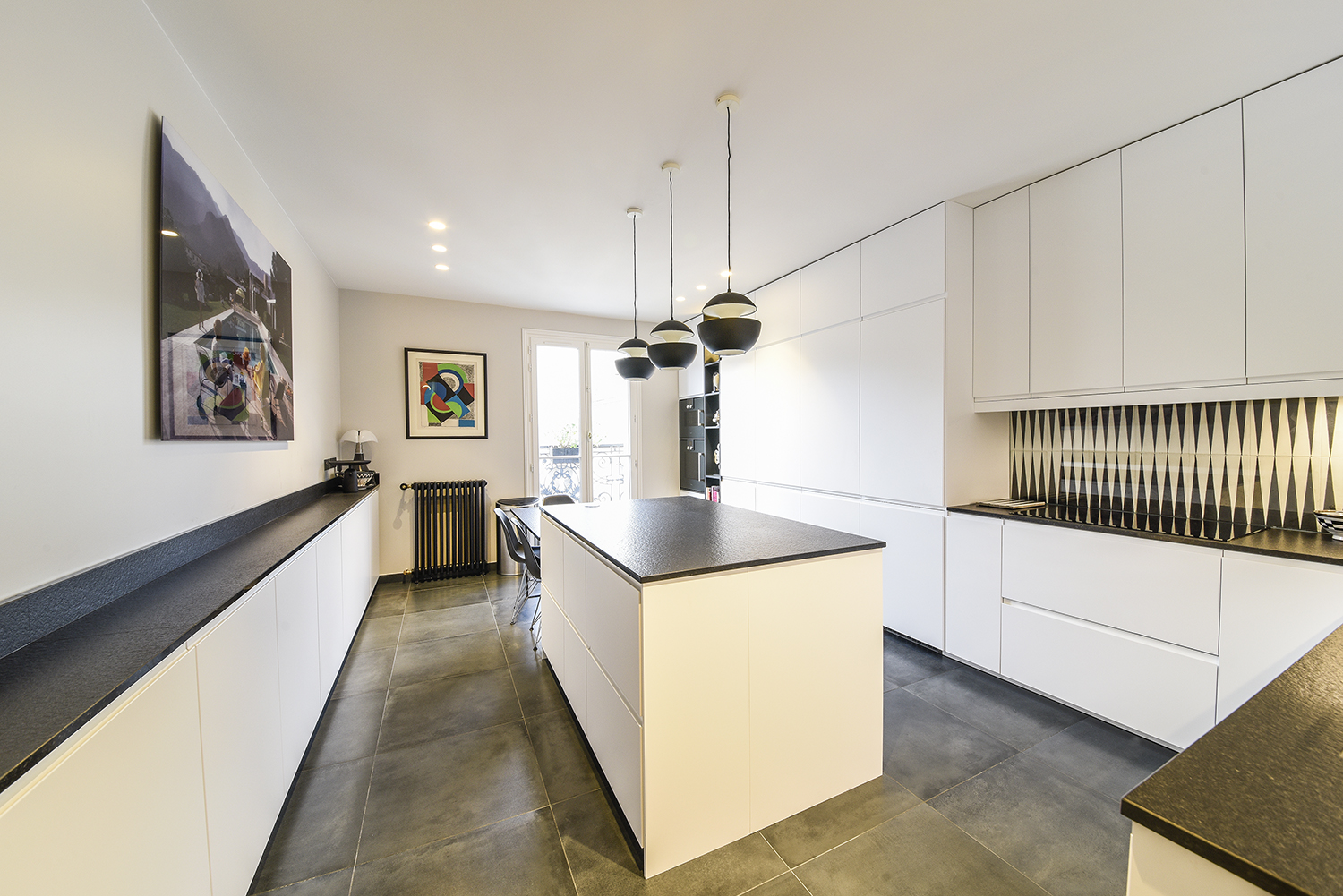 expert en rénovation d'appartement à paris 16, nous transformons votre intérieur avec soin et qualité pour un espace moderne et confortable.