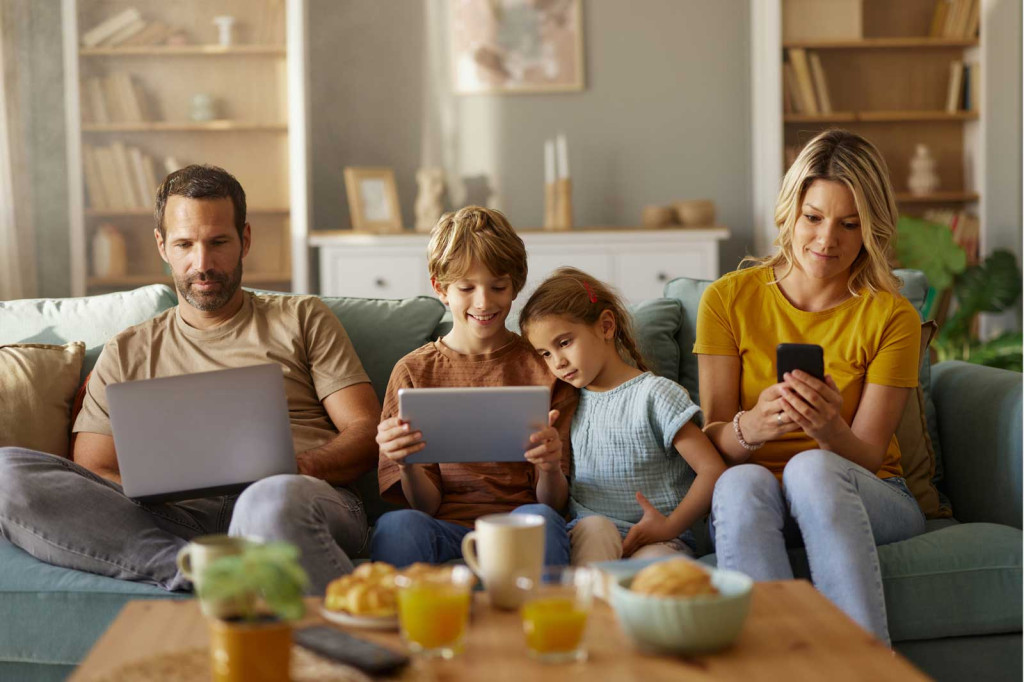 découvrez comment la rénovation électrique de votre maison améliore sécurité et confort. conseils, normes et solutions pour un intérieur sûr et moderne.