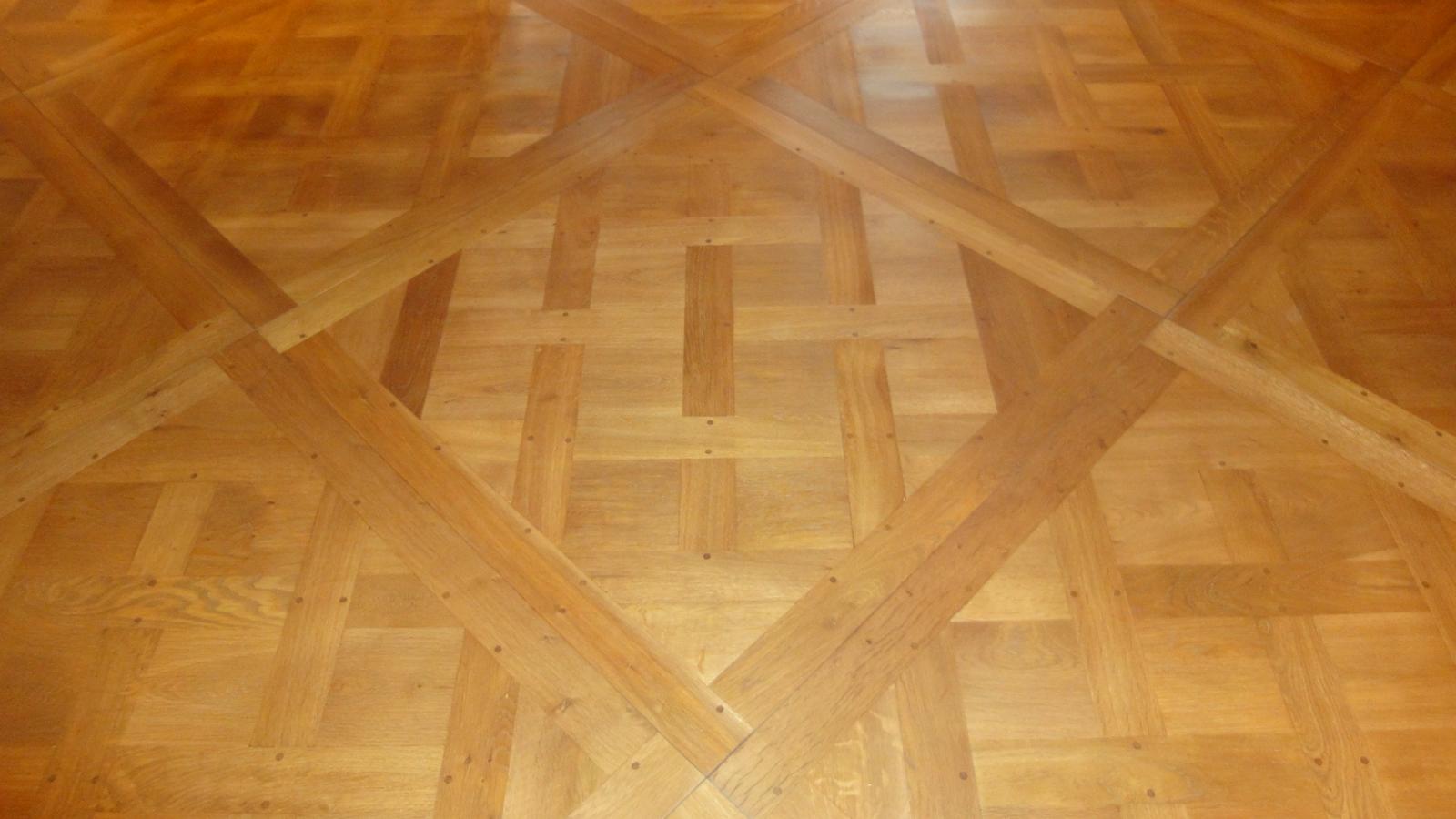 confiez la rénovation de votre parquet à paris 16 à des experts qualifiés. redonnez vie à vos sols avec des solutions sur-mesure, durables et esthétiques. demandez votre devis gratuit dès maintenant !