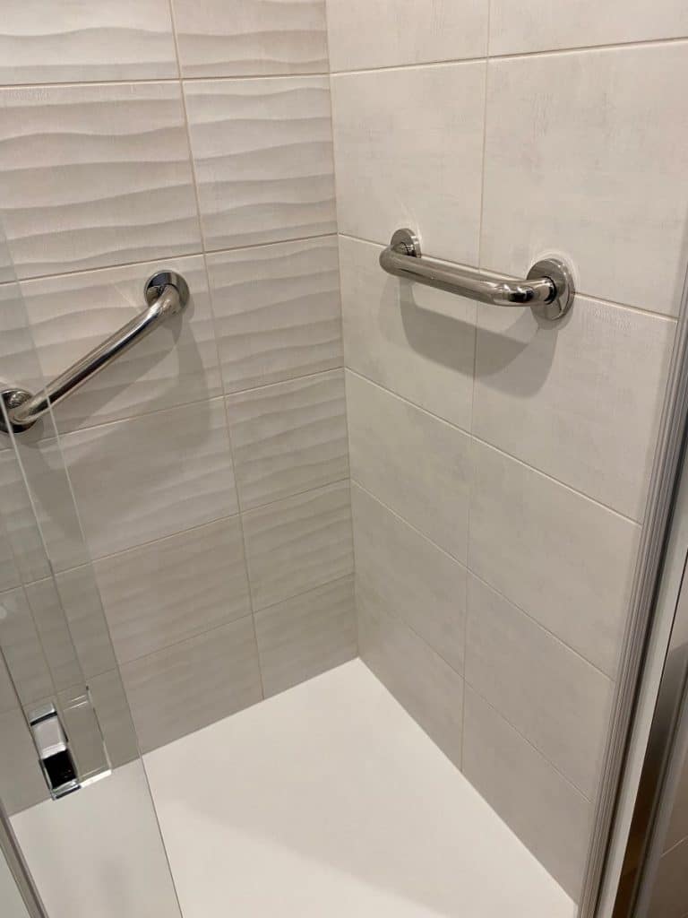découvrez comment rénover votre salle de bain à paris avec des conseils pratiques, des idées tendances et des professionnels qualifiés pour un espace moderne et fonctionnel.